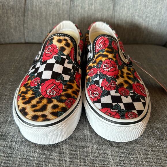 NEW Vans Womens Classic Slip On Rose Animal Checkerboard Low Sneaker Shoes 5 - Picture 4 of 12